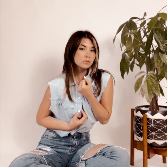 Meet your Posher, Kelly - Picture 1 of 1